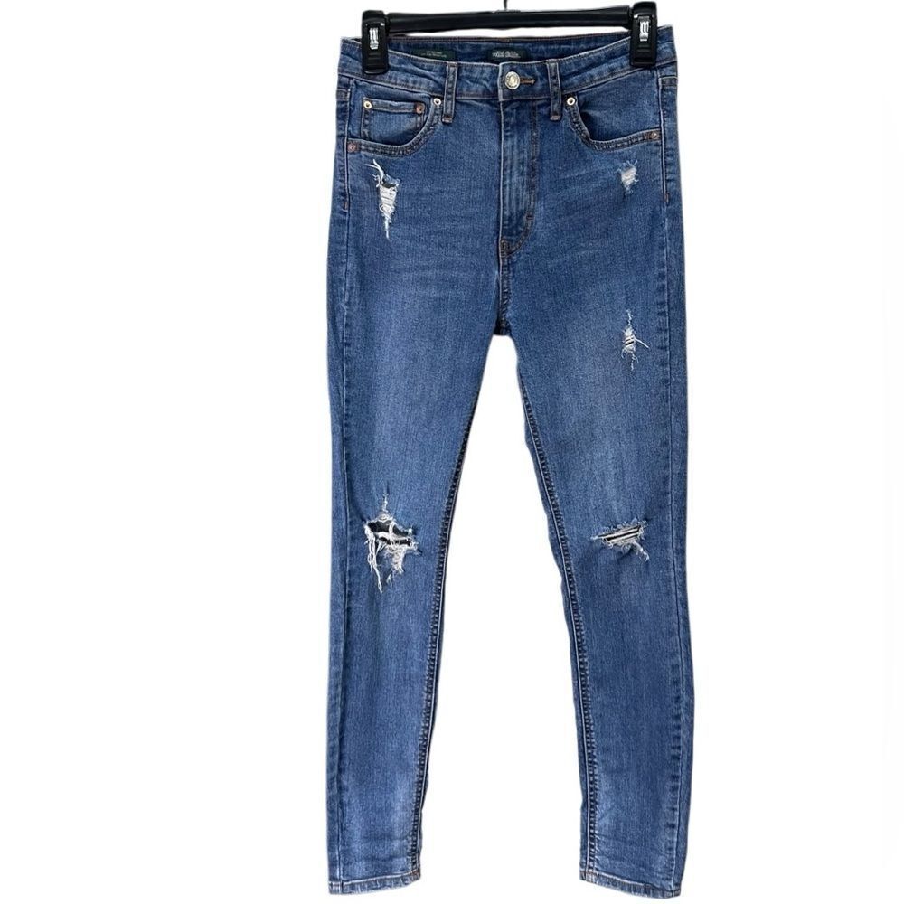 Wild Fable Highest Rise Skinny jeans distressed Size 6